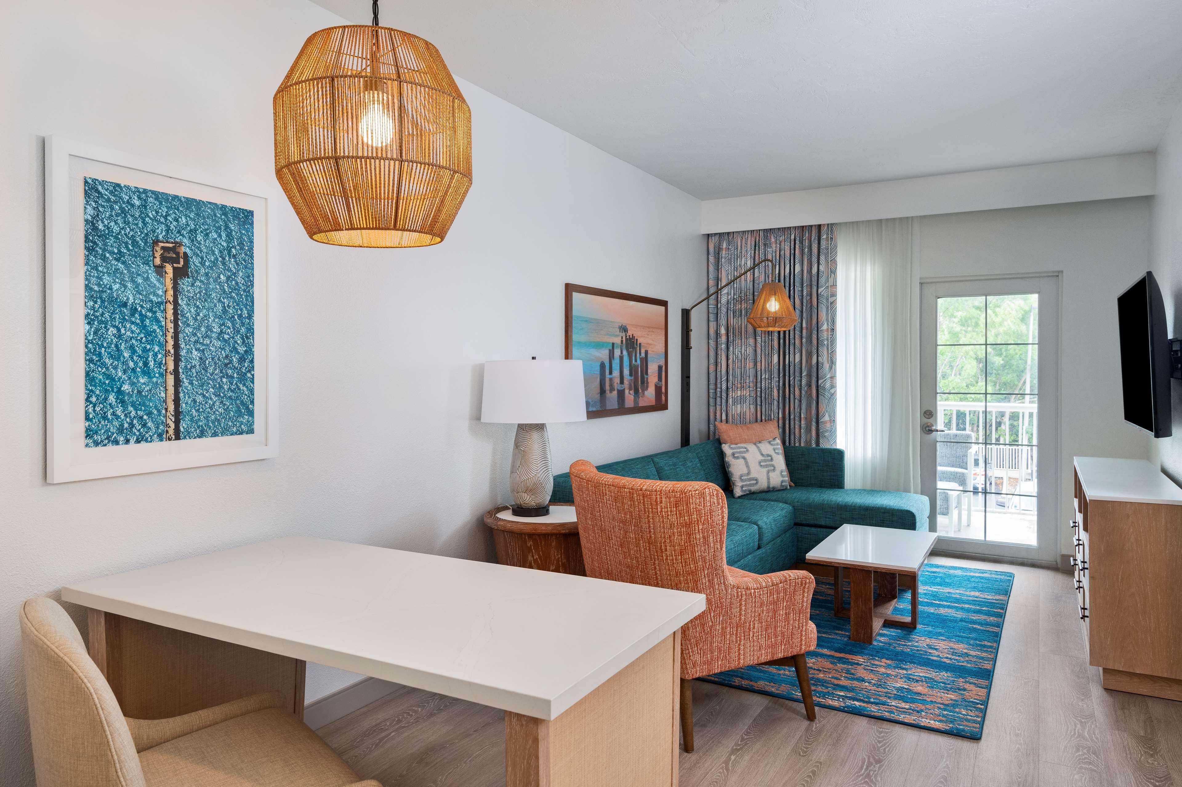 Doubletree Suites By Hilton Naples Naples Park Eksteriør billede